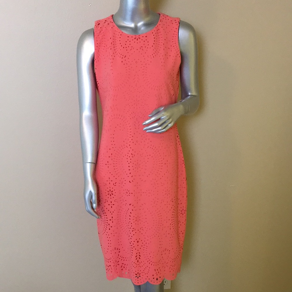 CALVIN KLEIN | Laser Cut Lace Sheath Dress
